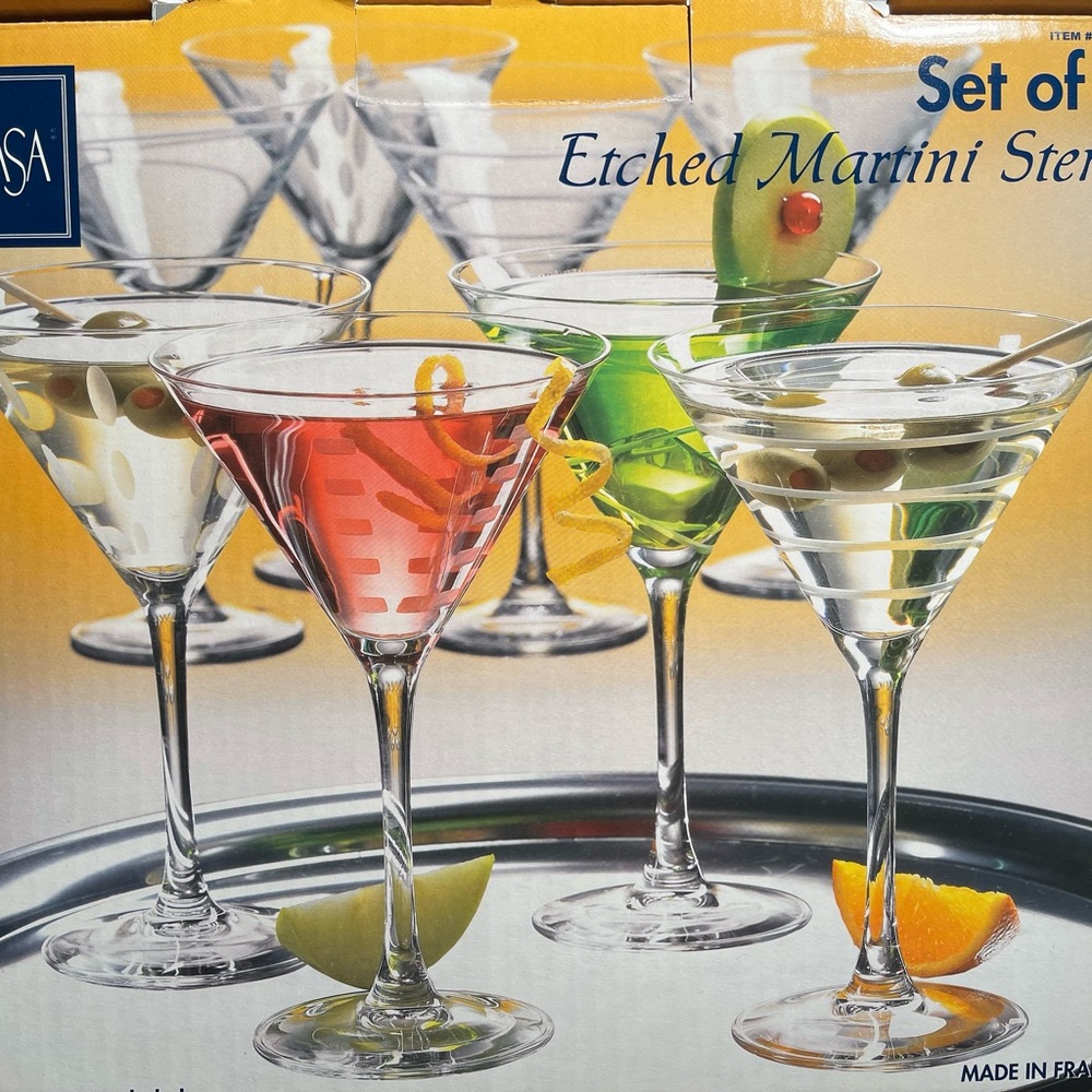 NEW in box! Mikasa Etched Martini Stems Glasses, set of 8